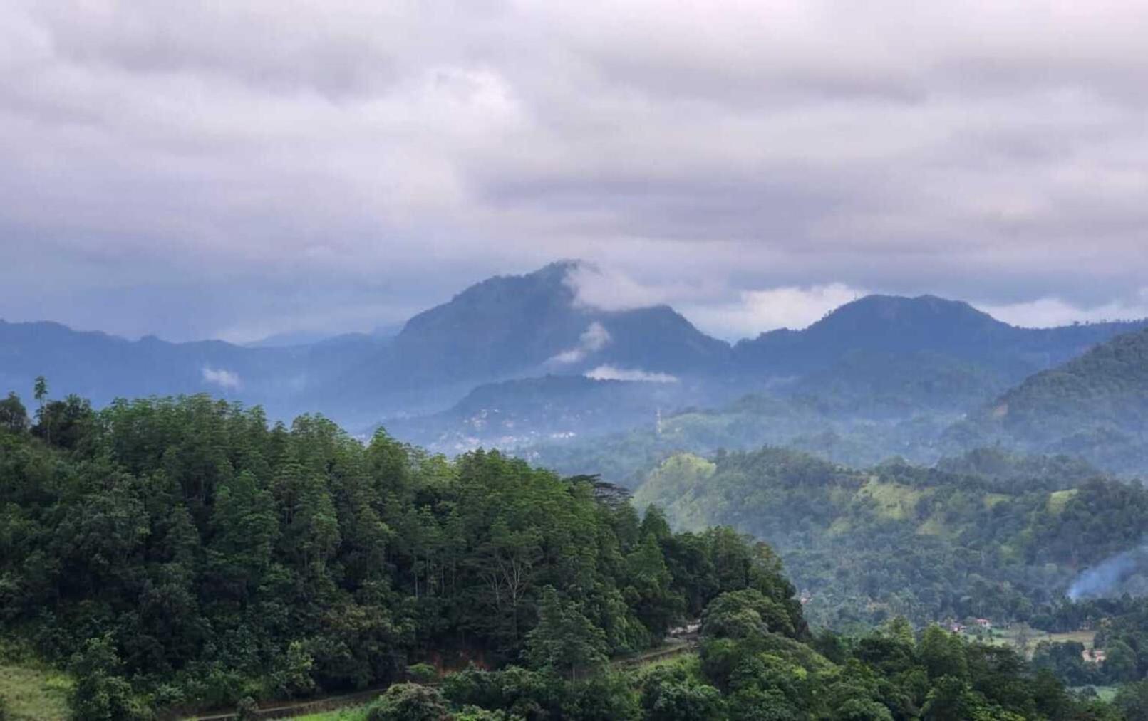 Sky Lodge 캔디 외부 사진